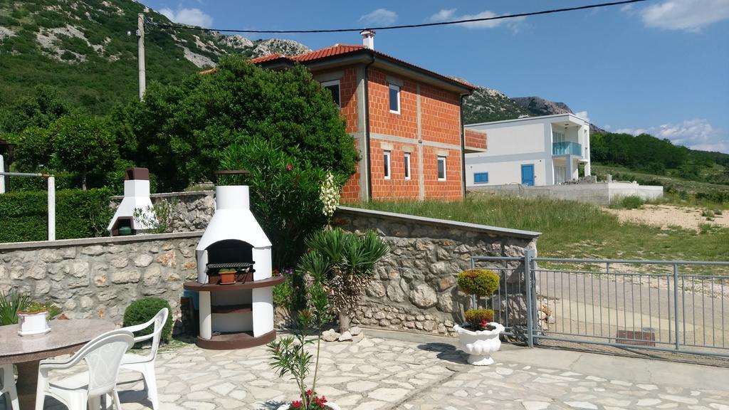 Draga Bašćanska Ruza Apartmani מראה חיצוני תמונה